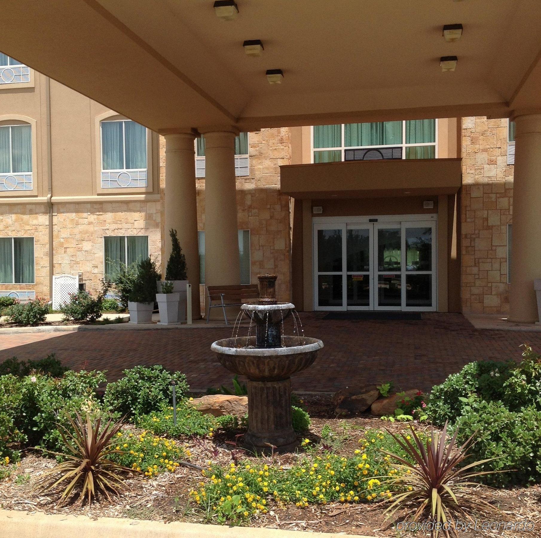 Holiday Inn Express Glen Rose By Ihg Εξωτερικό φωτογραφία